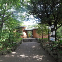 公共施設 すみれば庭園休憩所 東京都世田谷区